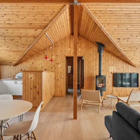 Feriehus Renovated 4 Sea View Calm *